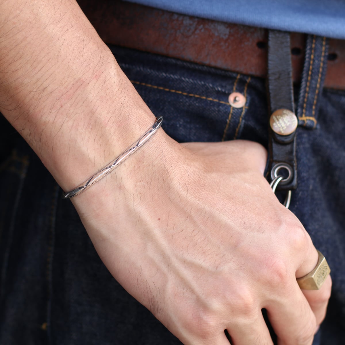 Benny Tahe ベニー タヘ Navajo Silver Bangle スタンプワークス