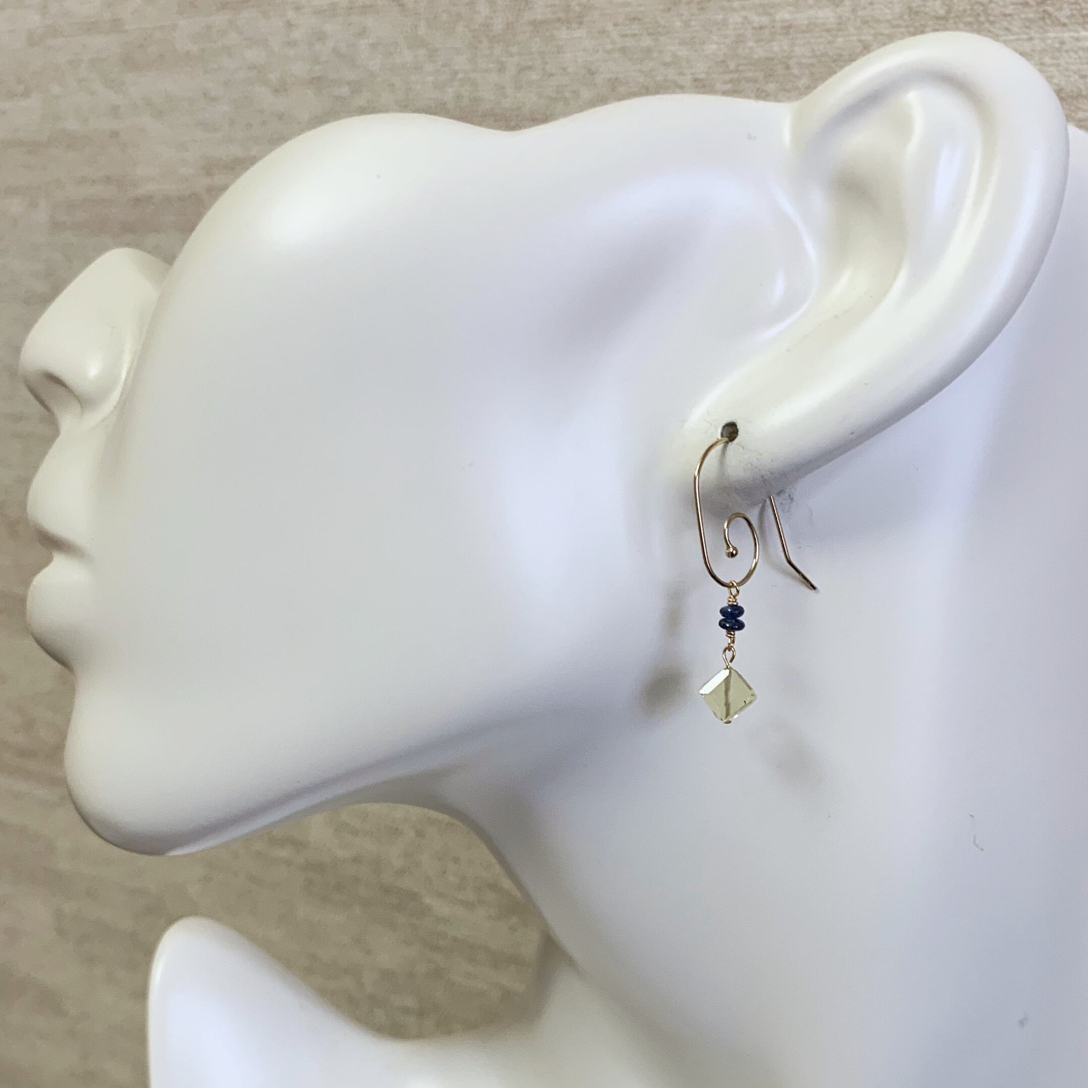 K14GF ゴールデンサファイア ピアスチャーム SB サファイア