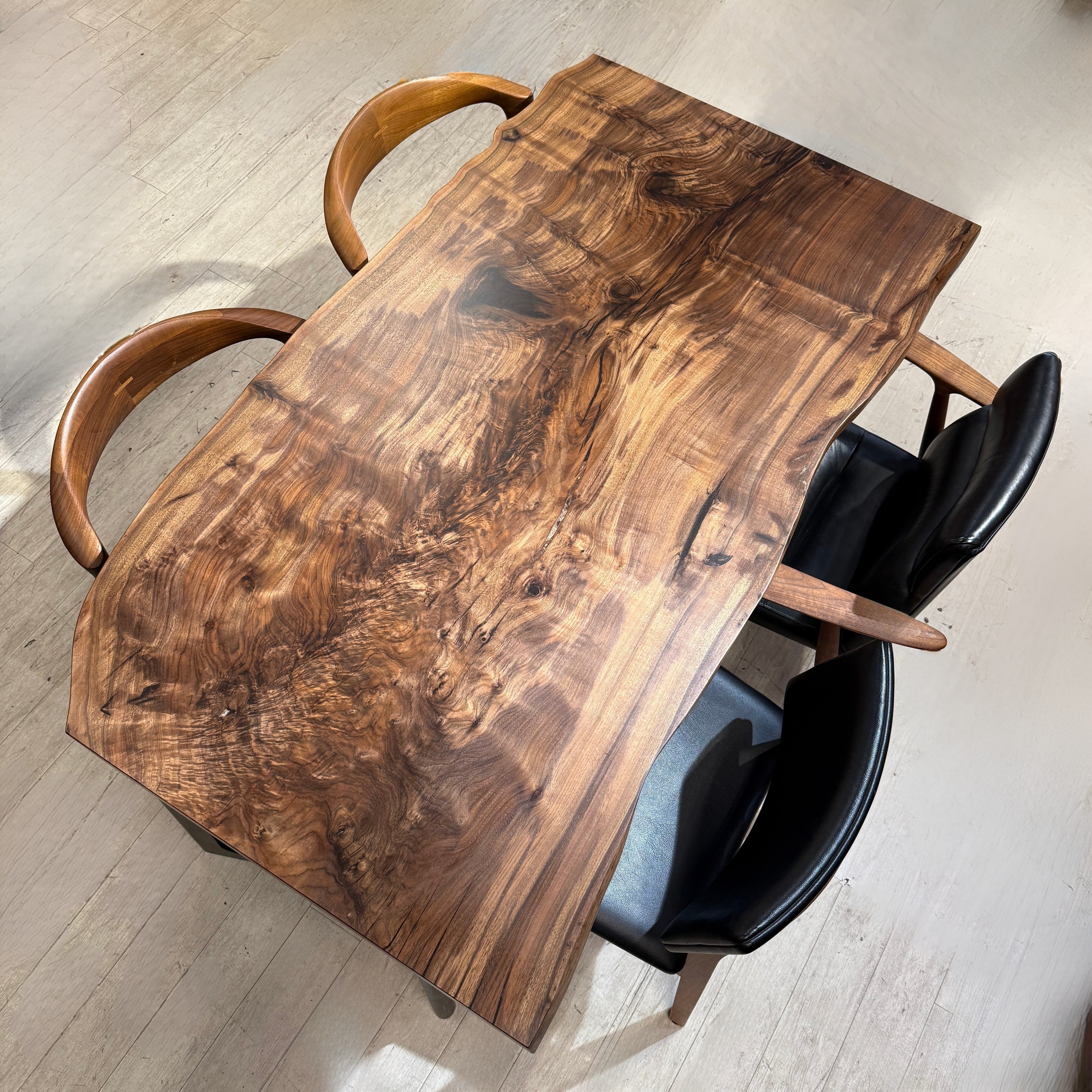 屋久杉 輪切り 970×870×150 20873 | 千年家具 - 一枚板 テーブル専門店