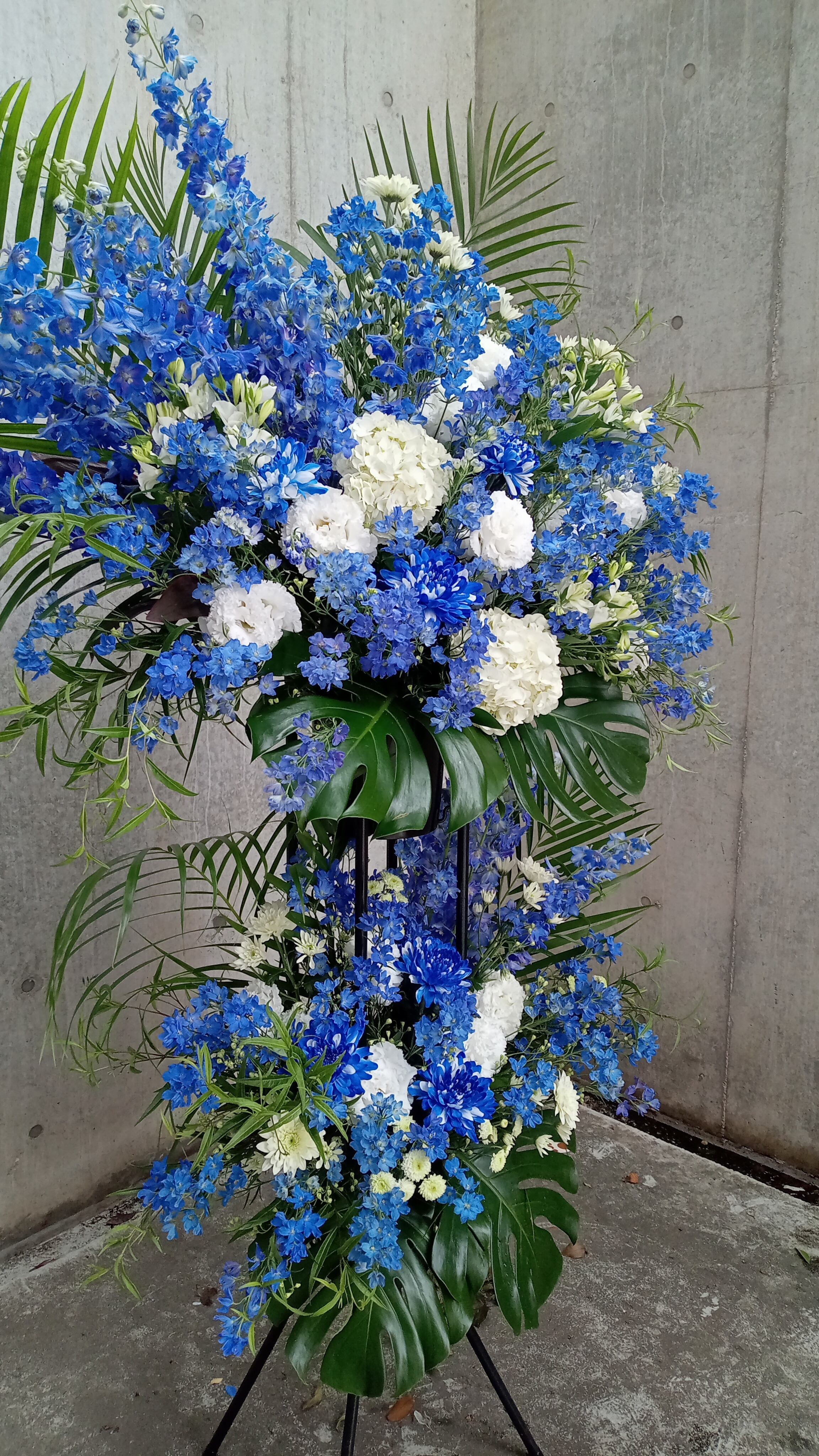 Demain ドマン　花台　フラワースタンド　ブルー 楽天市場】【東京23区限定】 スタンド花 2段 ブルー系 青 ブルー 青系