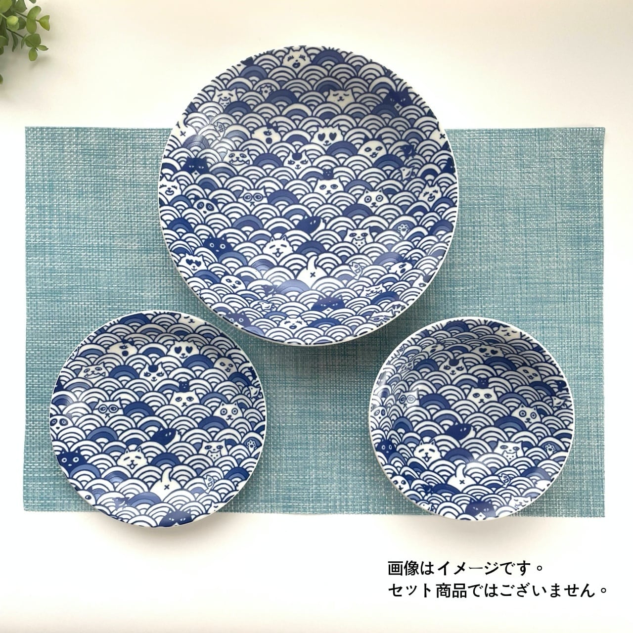 錆銅　青海波　花入 錆銅 青海波 花入 銅製獅子耳花入 文化遺産オンライン