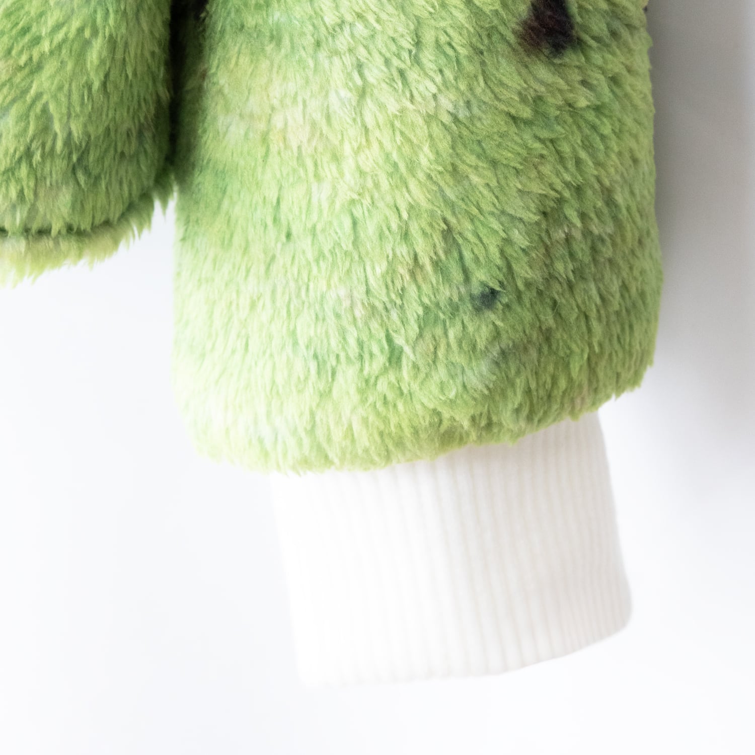 UNEEK BASEMNT - Discover independent style.