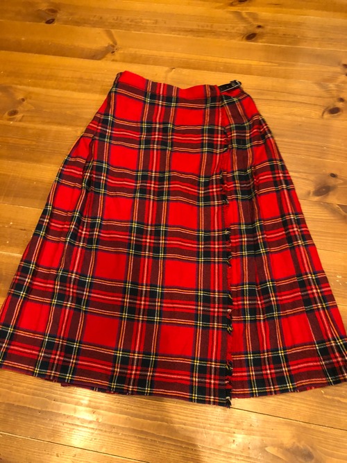 スコットランド製ヴィンテージ Deong of Scotland巻きスカート