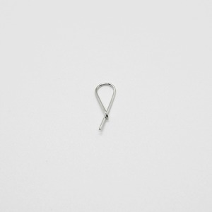 Mirta (ミルタ) Medium Safety Pin Silver Earring ピアス ※片耳販売