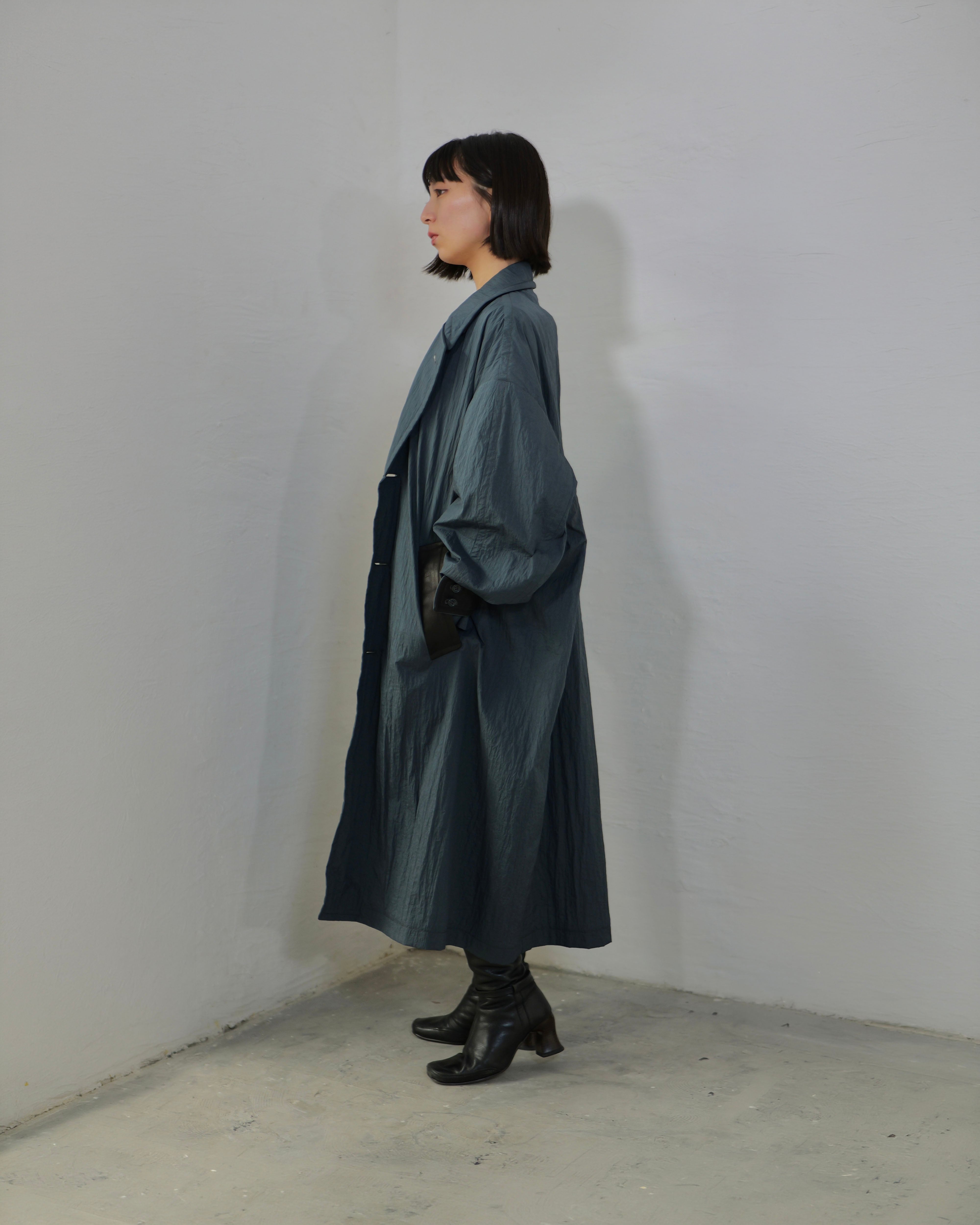 i'm here - Shrink Nylon Grandpa Coat ：Navy｜シュリンク凹凸