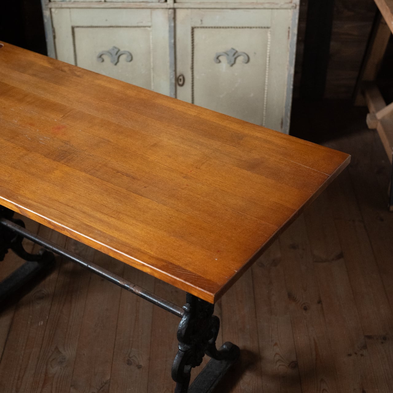 Pub Table / パブ テーブル〈ダイニングテーブル・カフェテーブル