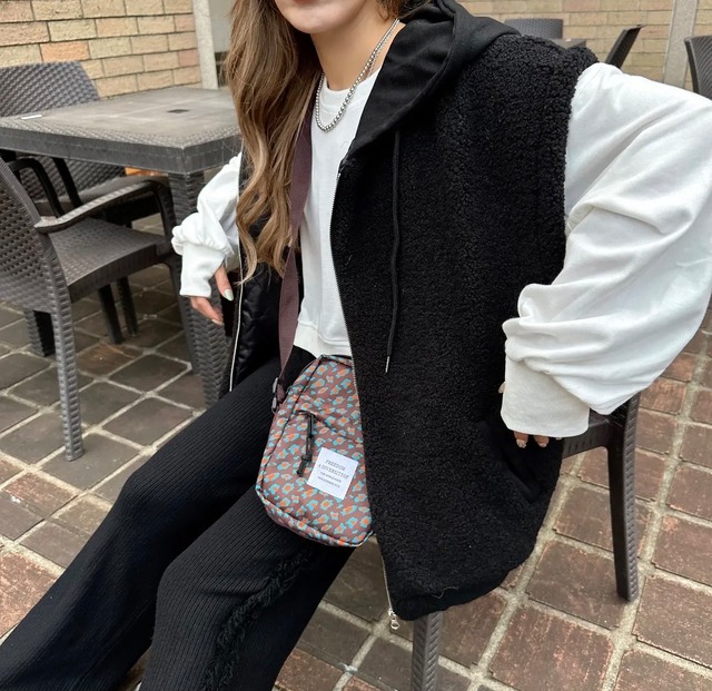 撥水防水軽量EmbroideryWappendesignショルダーバッグ／オレンジレオパード×ブラウン