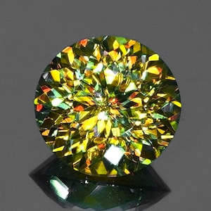 【Bright Brilliant Cut®︎ “160 Facets” 】極彩を、静かに抱く光 1.05ct 天然 スフェーン