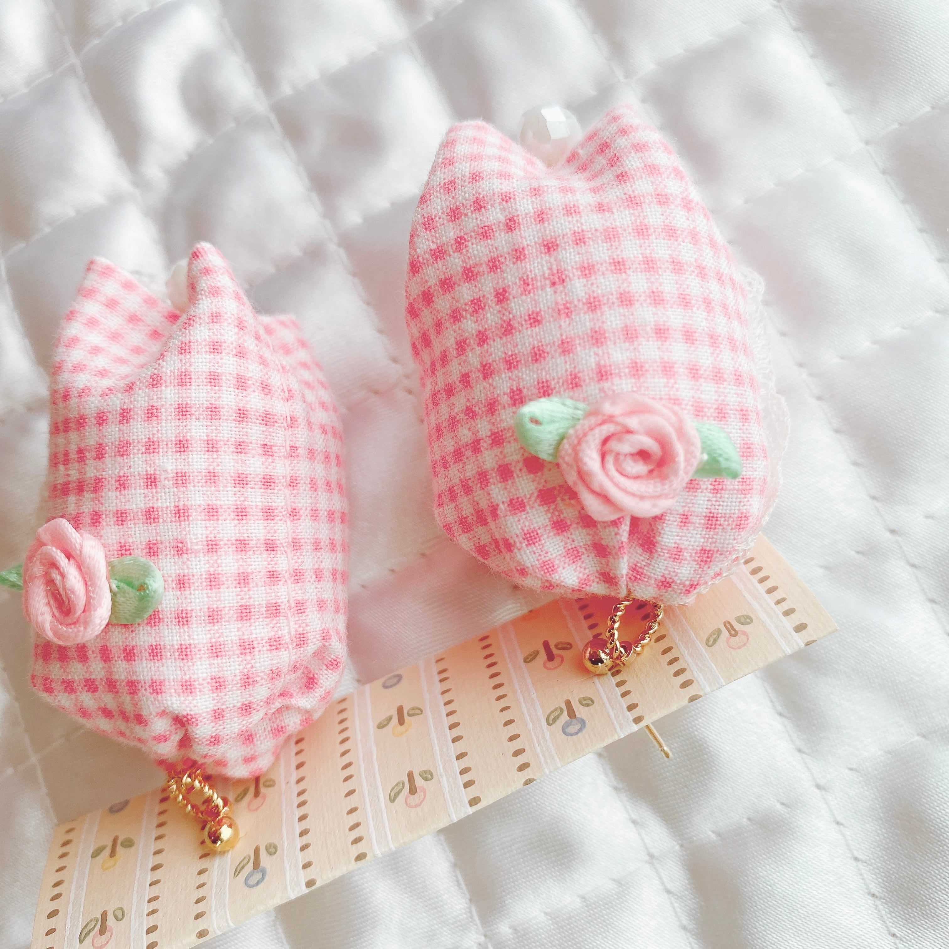 Vintage baby fabric x Tulip 耳飾り(G) ♡イヤリング・ピアス