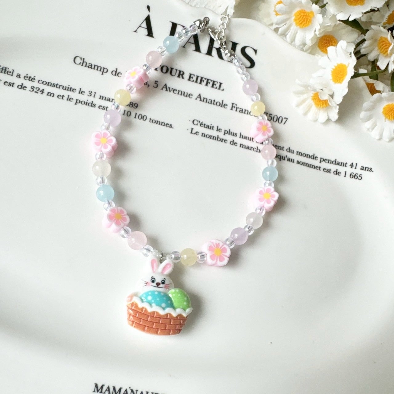 天然石うさちゃんネックレス