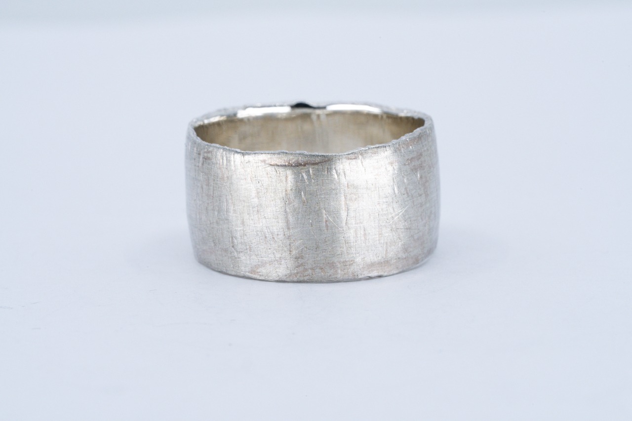 R-110 Bark Ring(L) wild horse