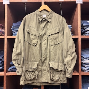1960s US ARMY FATIGUE JACKET M-R