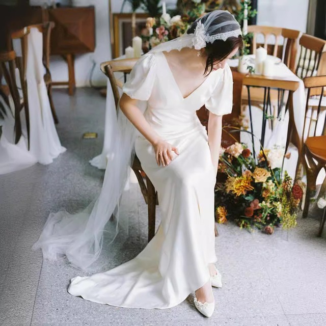 【ウェディングドレス】 ウェディングドレス マーメイドライン シンプル 袖あり おしゃれ 結婚式 挙式 ドレス ホワイト 白 20代 30代 40代 カジュアルウェディング フォトウェディング ドレス 前撮り 後撮り 結婚式写真 ナチュラル ウェディング ガーデンウェディング 少人数ウェディング ホワイト ロング  レストランウェディング リゾートウェディング カジュアルウェディング