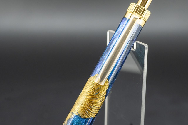 【創造性と透明美】 レジン 漆 泡沫 gold BP