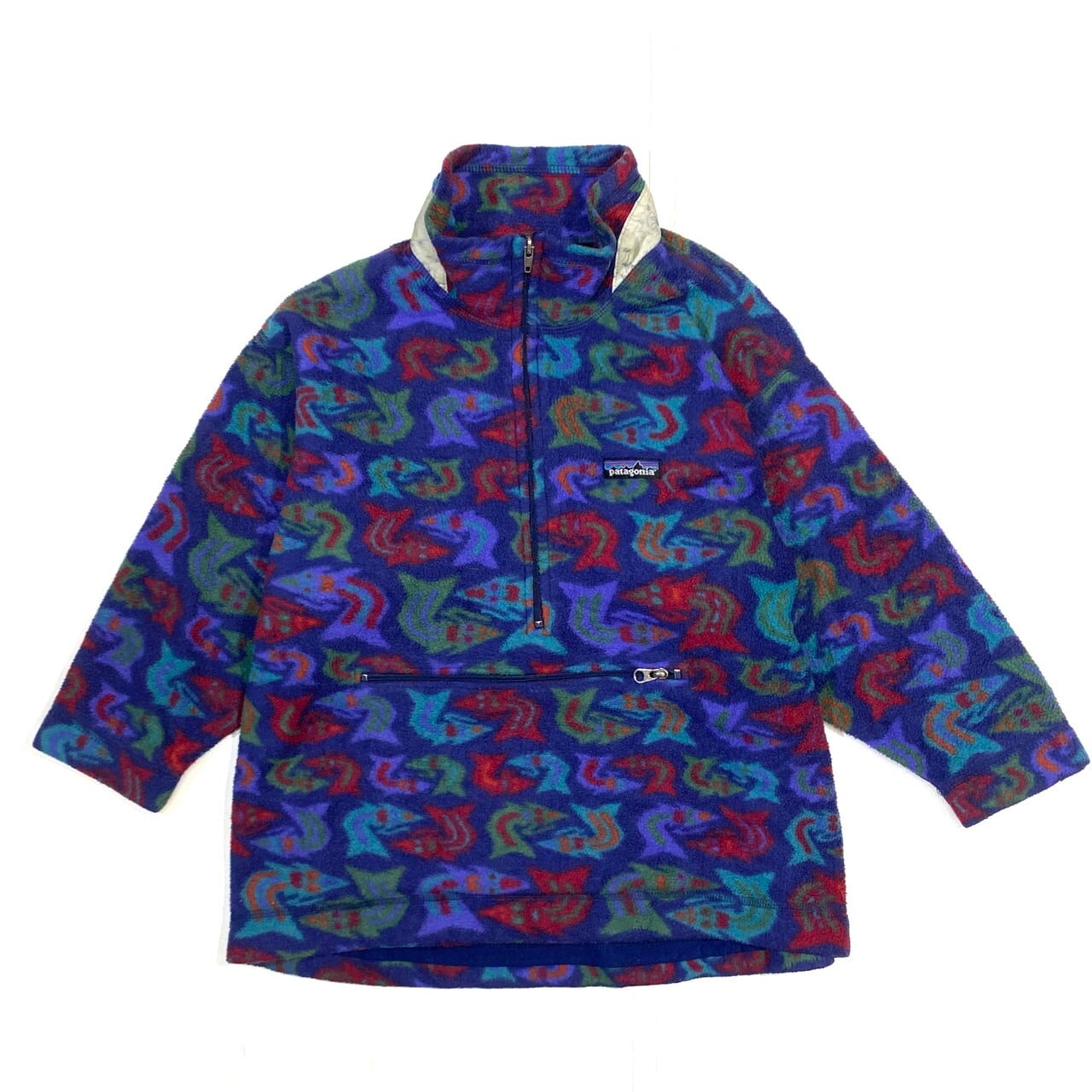キッズ 90年代 90s Patagonia パタゴニア 総柄 魚柄 フリースプルオーバー フリースジャケット ヴィンテージ ビンテージ キッズ8 古着 アウトドアジャケット Ws22 50 23al15 Cave 古着屋 公式 古着通販サイト