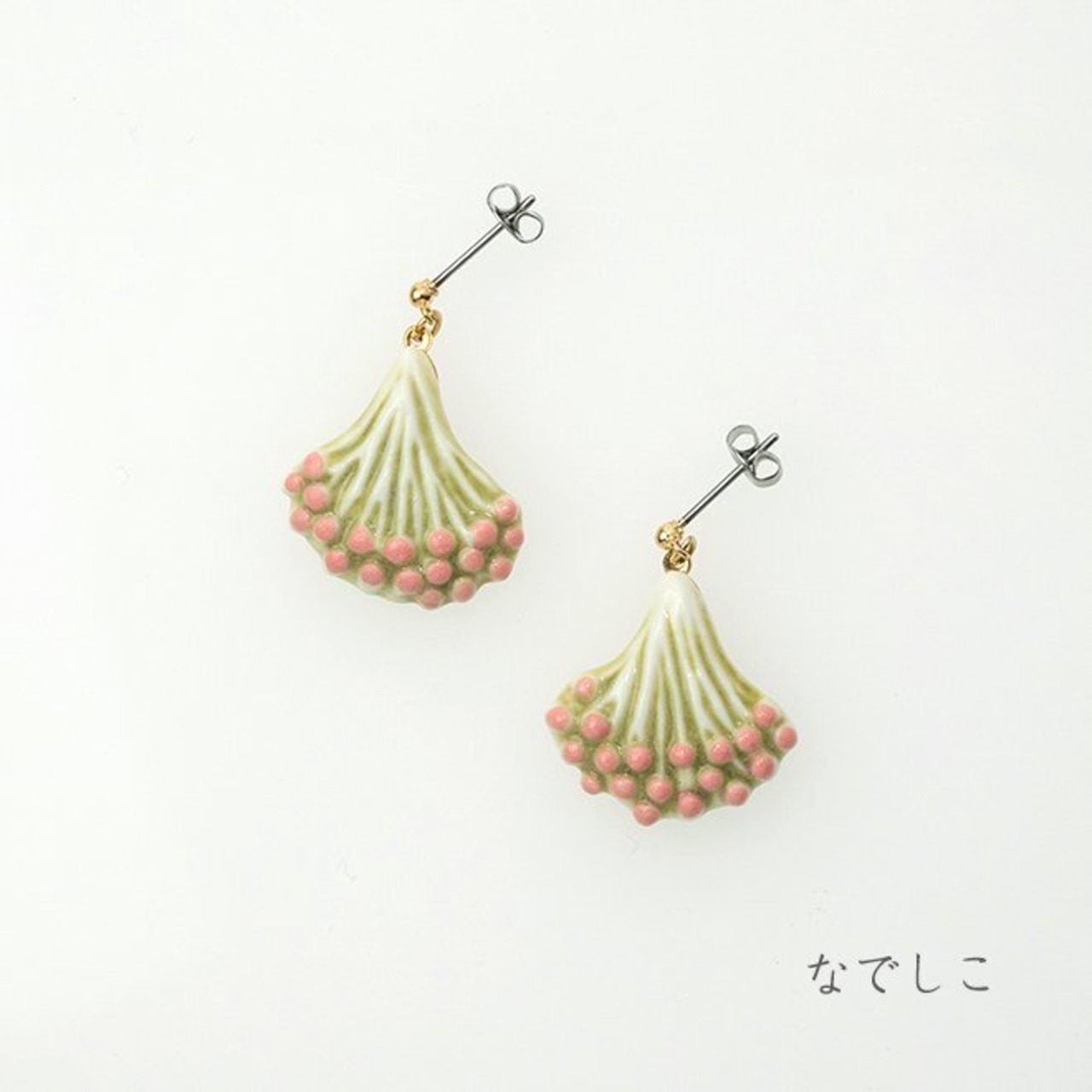 吊りばな ピアス/イヤリング