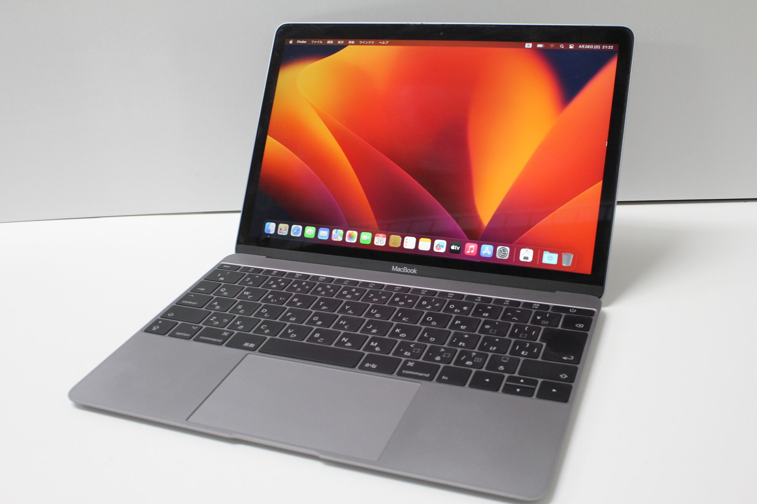MacBook Pro（13インチ,2019,Thunderbolt 3ポートx 2）256GB/8GB