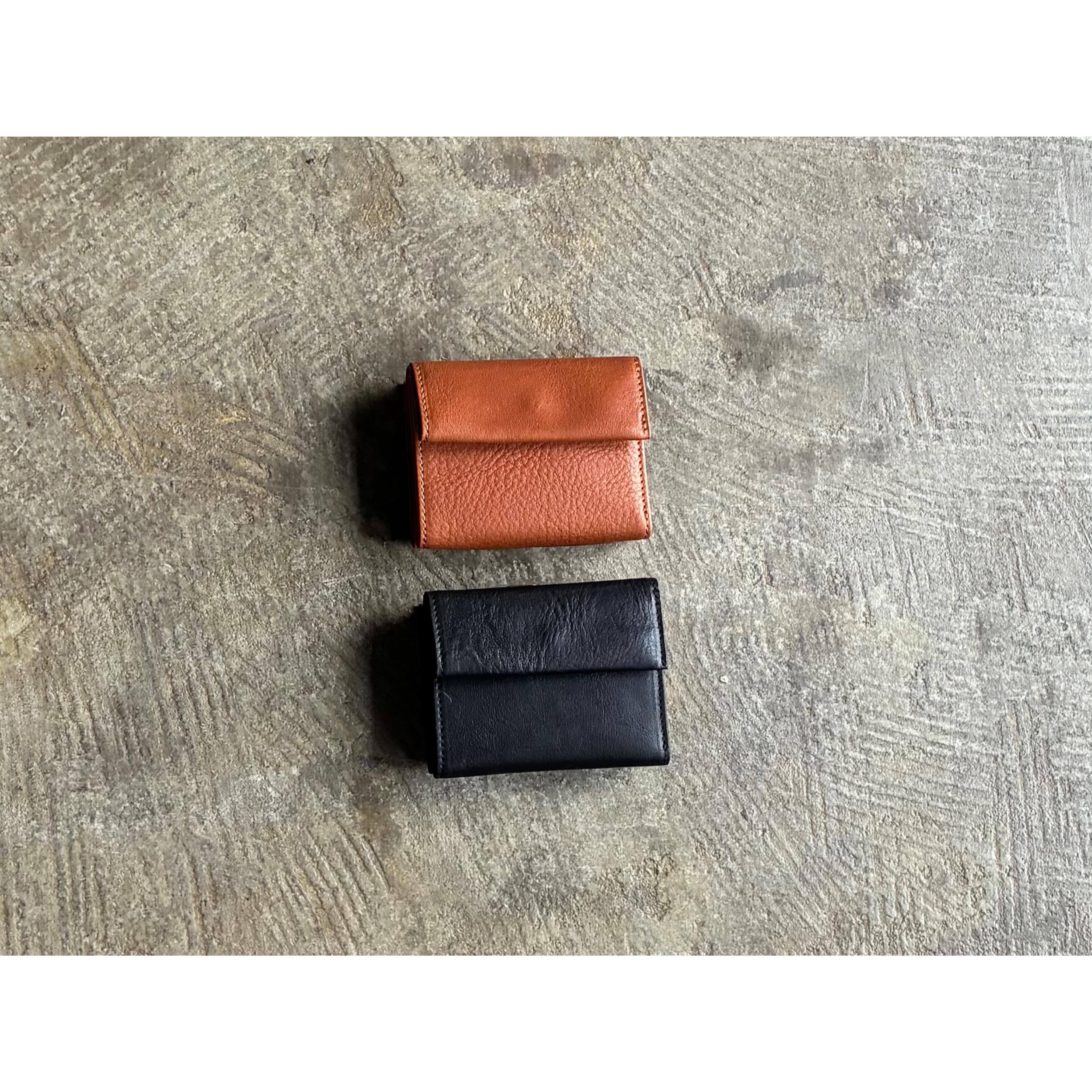 再入荷 SLOW(スロウ)『Bono』Clasp Trifold Wallet | AUTHENTIC Life Store