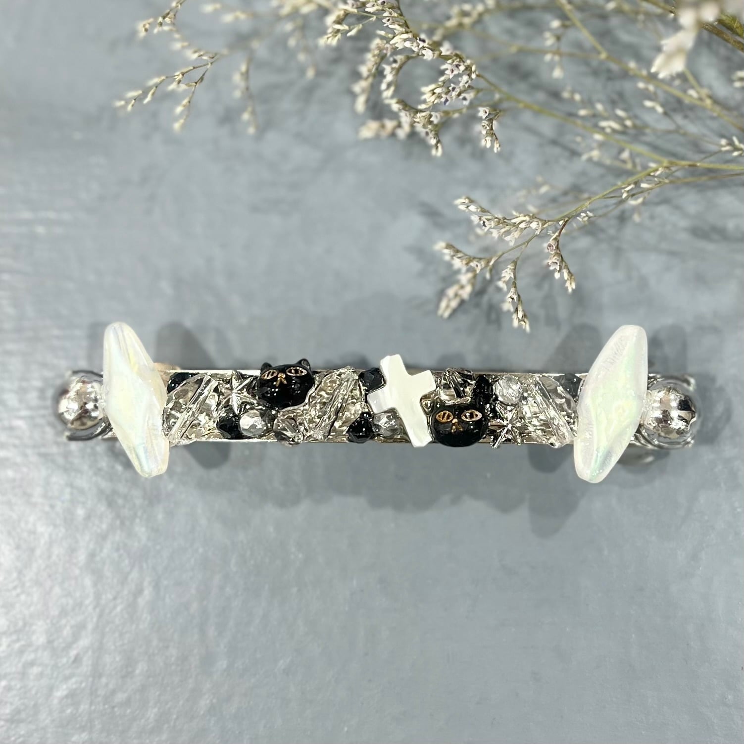 Blossom Mischief(ブロッサムミスチーフ)】鉱物風ヘアクリップ 水晶の