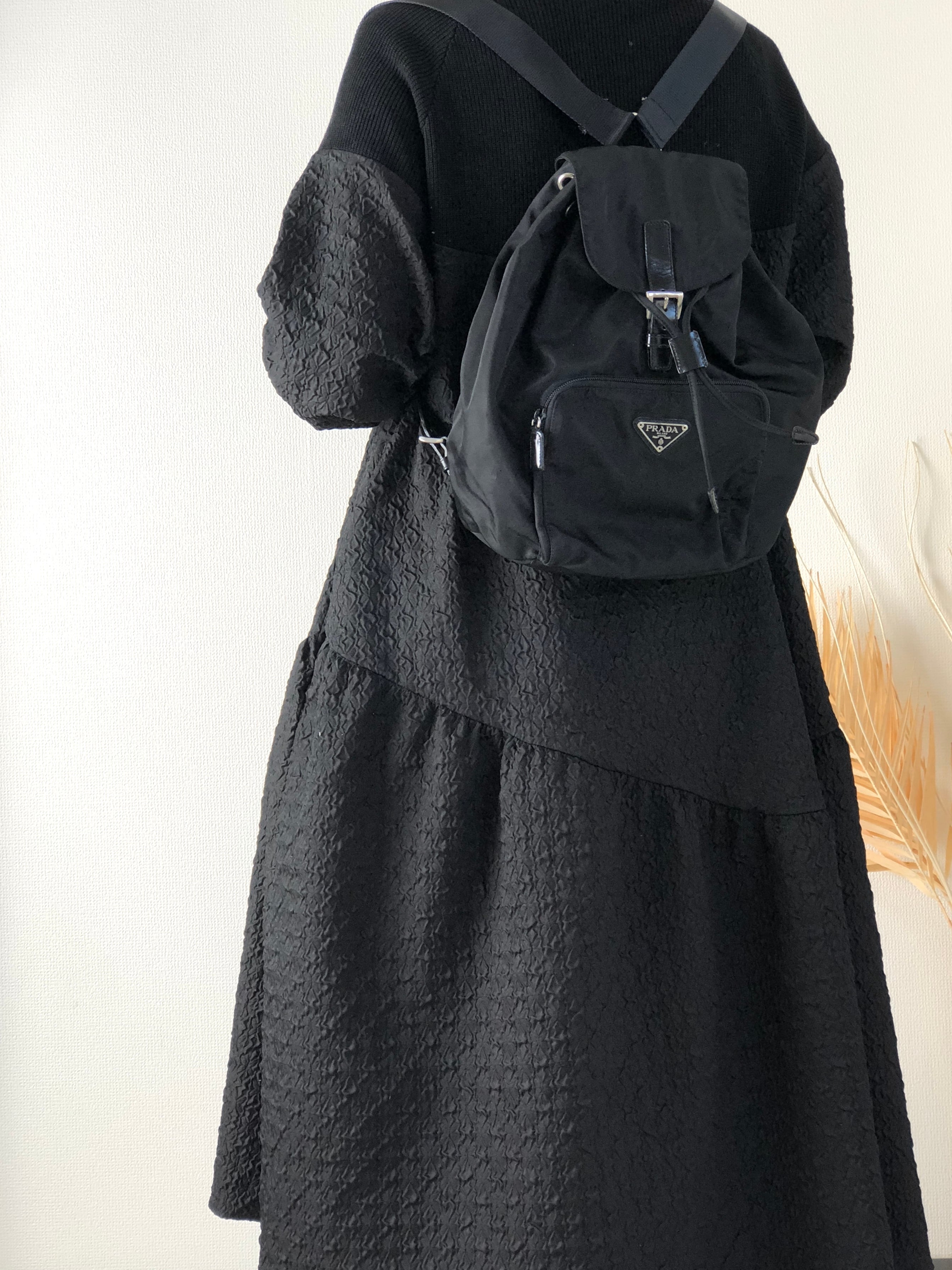 PRADA / バックパック ナイロン ブラック トライアングルロゴ