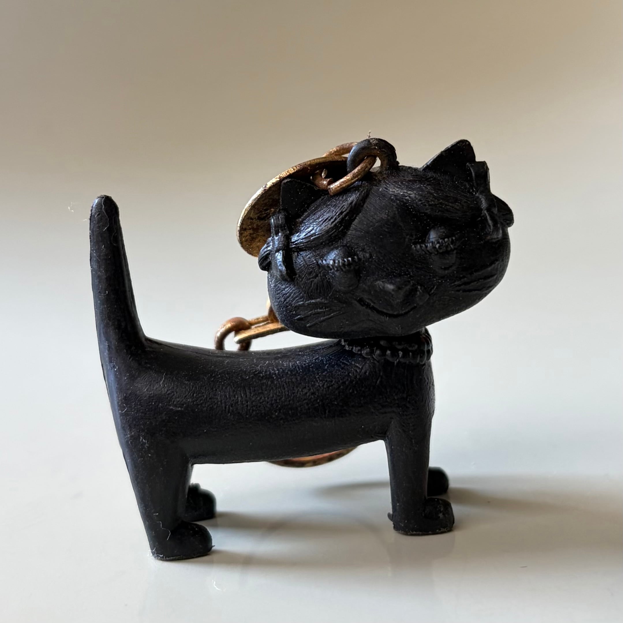 Unimel ユニメル 猫 ネコ ねこ フレンチキーホルダー | ブルボン蚤の市