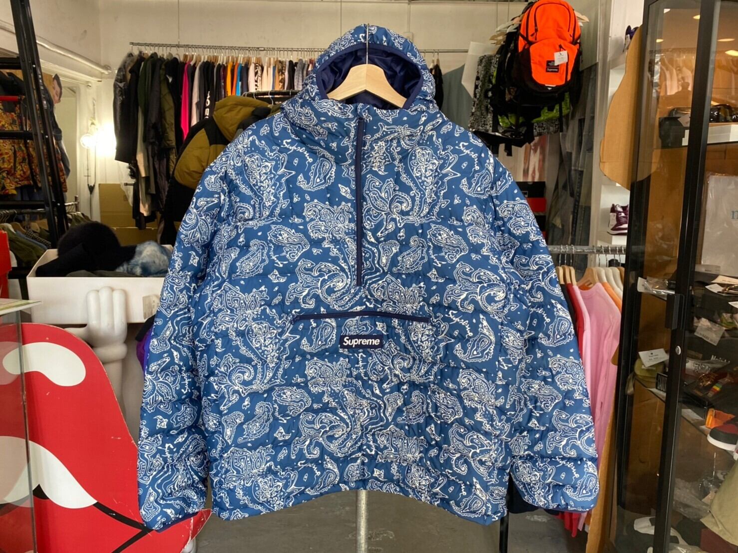 Supreme 22AW MICRO DOWN HALF ZIP HOODED PULLOVER BLUE PAISLEY 