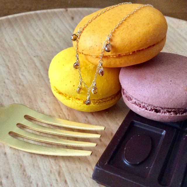 ブリオレットダイヤの紅茶色のガーランドネックレス 1.1ct up K18 大人可愛い ご褒美ジュエリー シンプル