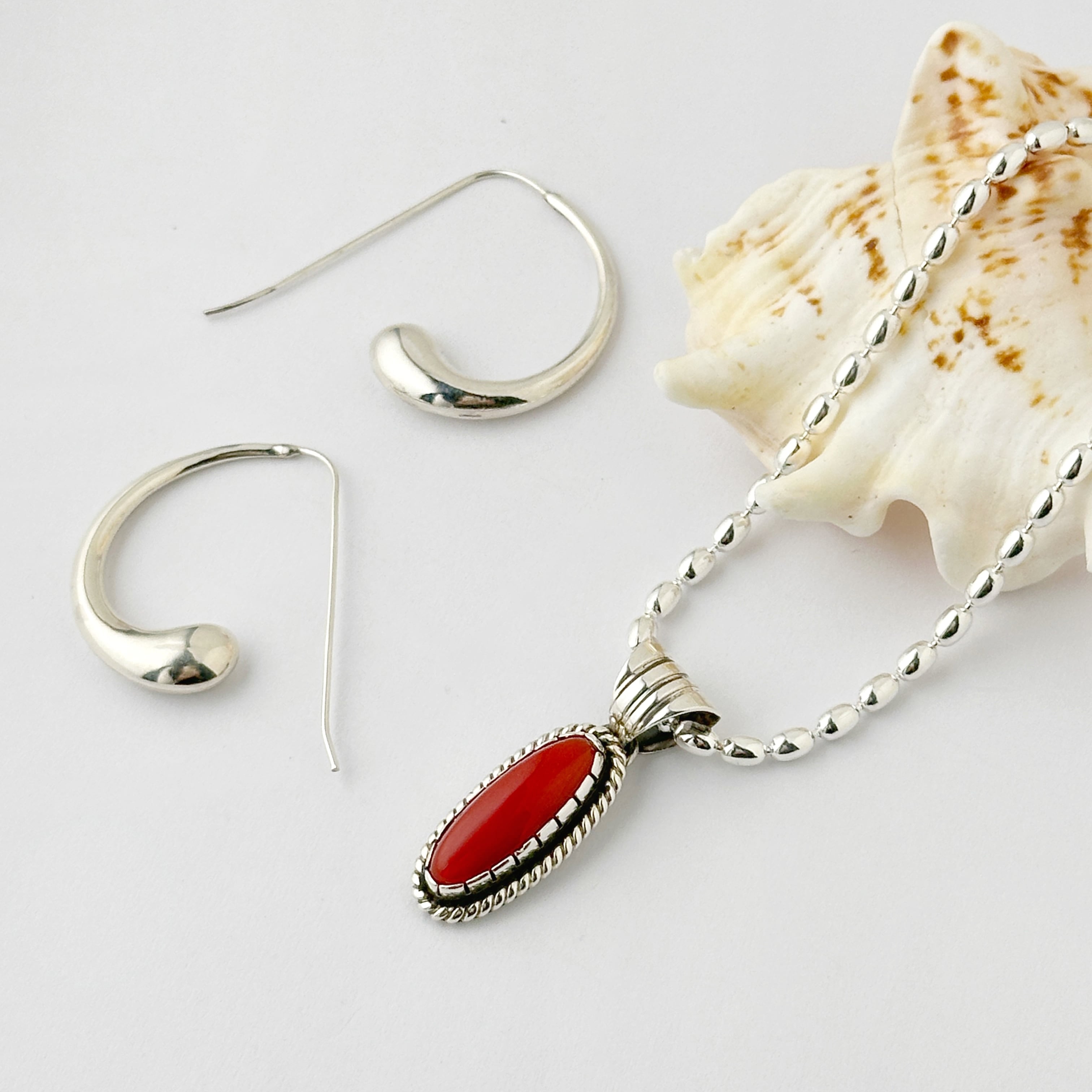 Indian Jewelry】レッド コーラル オーバル ペンダント ネックレス