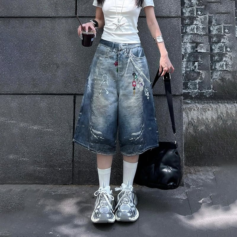 カジュアル フラワー3Dチェーンプリントクロップドデニムパンツ AtomicBoomチェーンカートゥーンプリントデニム七分丈パンツ