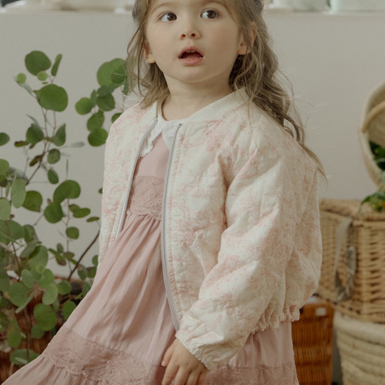 秋花柄ソフトジャケット