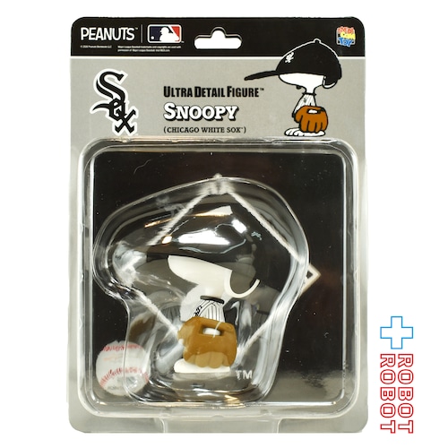 メディコム UDF MLB × ピーナッツ シカゴ ホワイトソックス スヌーピー ビニールフィギュア 未開封