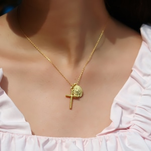S925 Maria cross  necklace