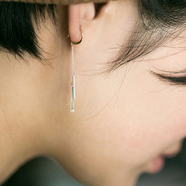 ロッド K10イエローゴールド ダイヤモンド2ロッドチェーンピアス