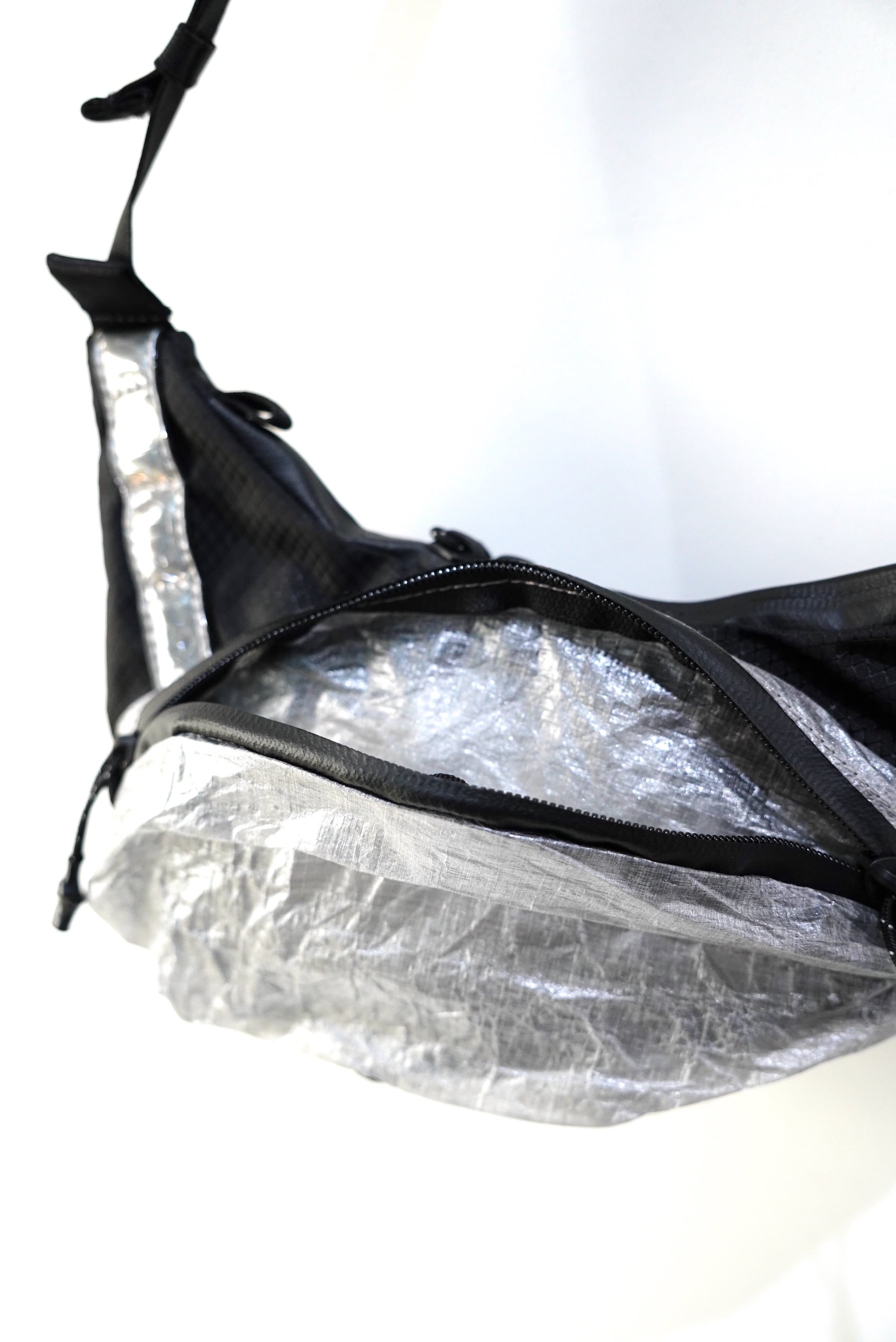 maastik / SLING BAG 2.6 | POETRY