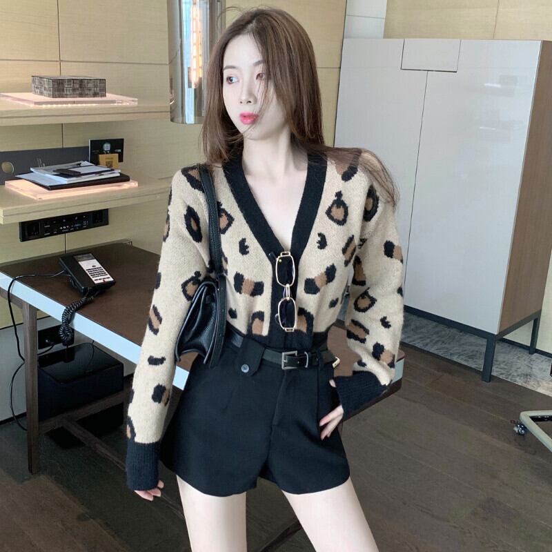 スタンダードVネックショートニットカーディガンオータムジャケット トップス ロング レトロ 秋物 ガールズファッション83721376411