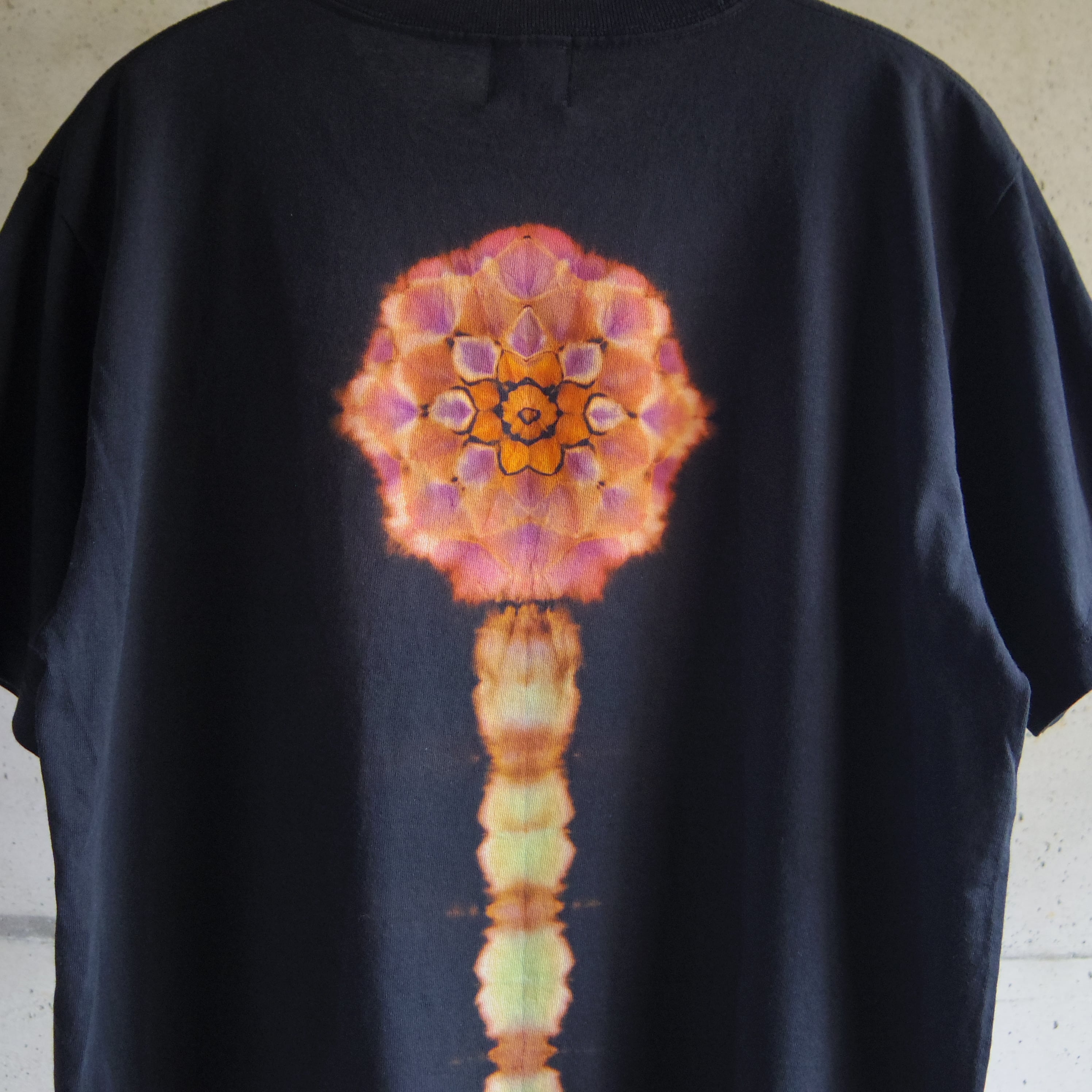 曼荼羅染め×抜染” -nukizome- TIE DYE T-SHIRT 《XL》 | TKHOME FACTORY
