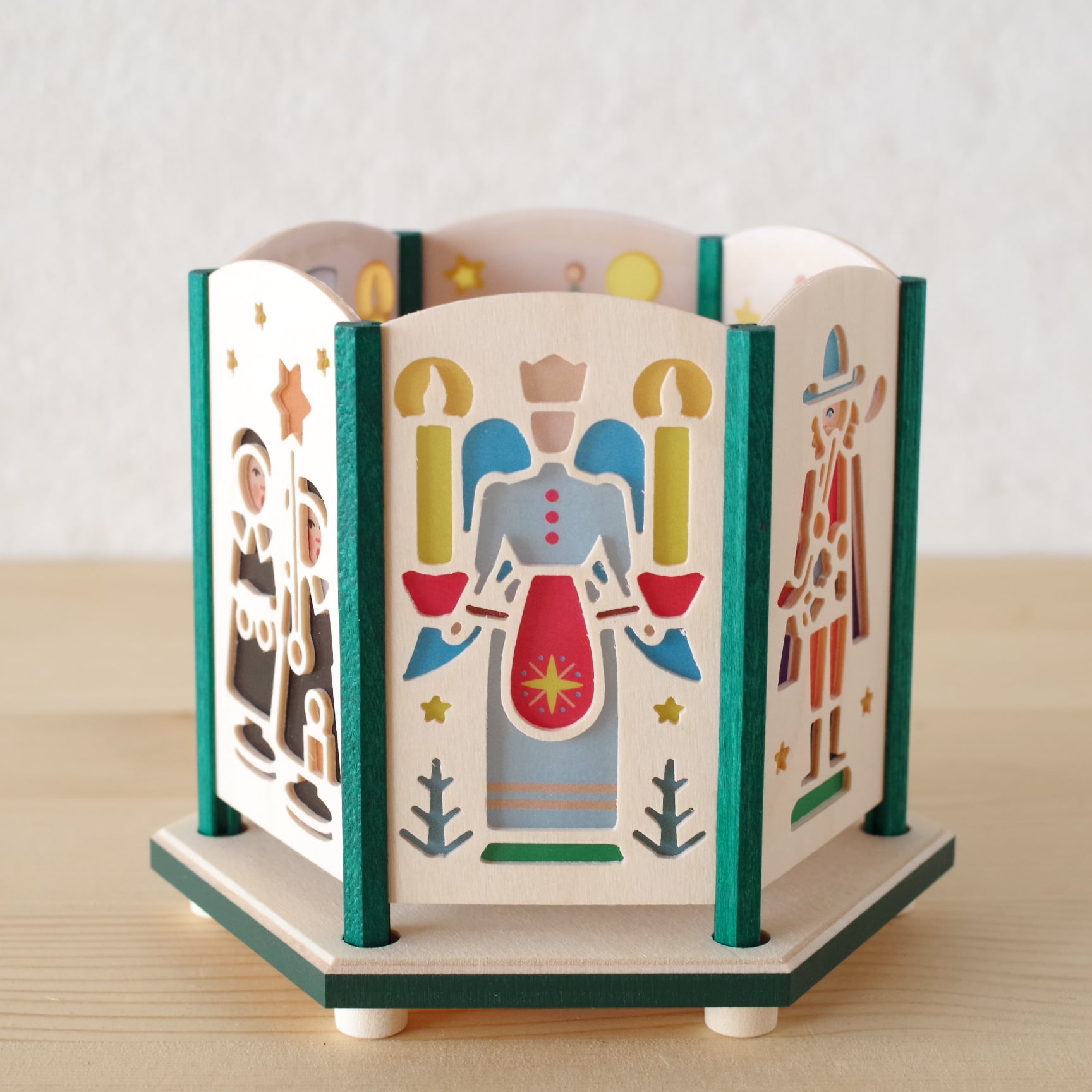 ライナーフラット キャンドルホルダー ザイフェン | 木のおもちゃ専門