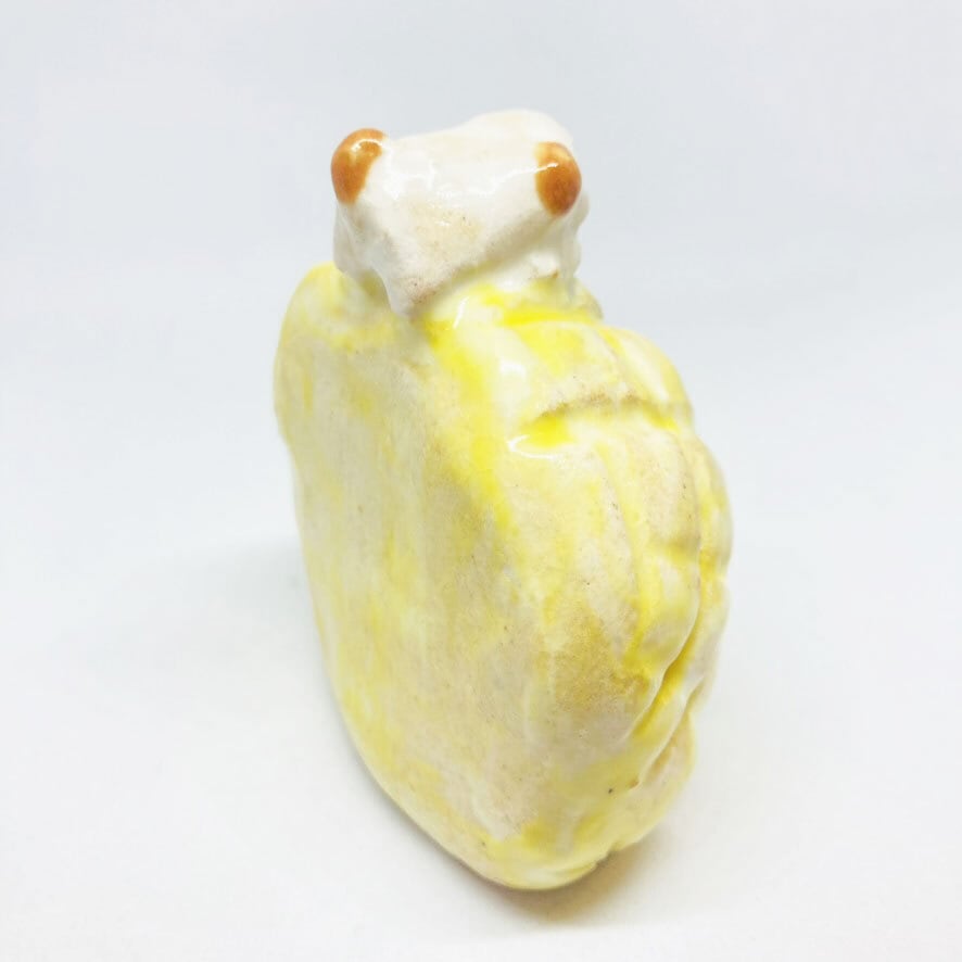 いぬメロンパンの一輪挿し/ すずきたまみ / 陶芸作品