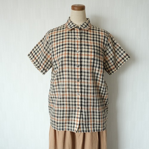 DAKS / 茶系チェックブラウス