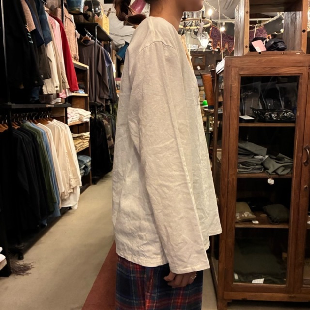 French type Linen cotton Henley shirt L/S White　フランスタイプ　リネンコットンヘンリーネックシャツ　ホワイト　L/S　ファッション　ユニセックス　軍物　フランス軍　ミリタリー　長袖　インナー　ブラウス