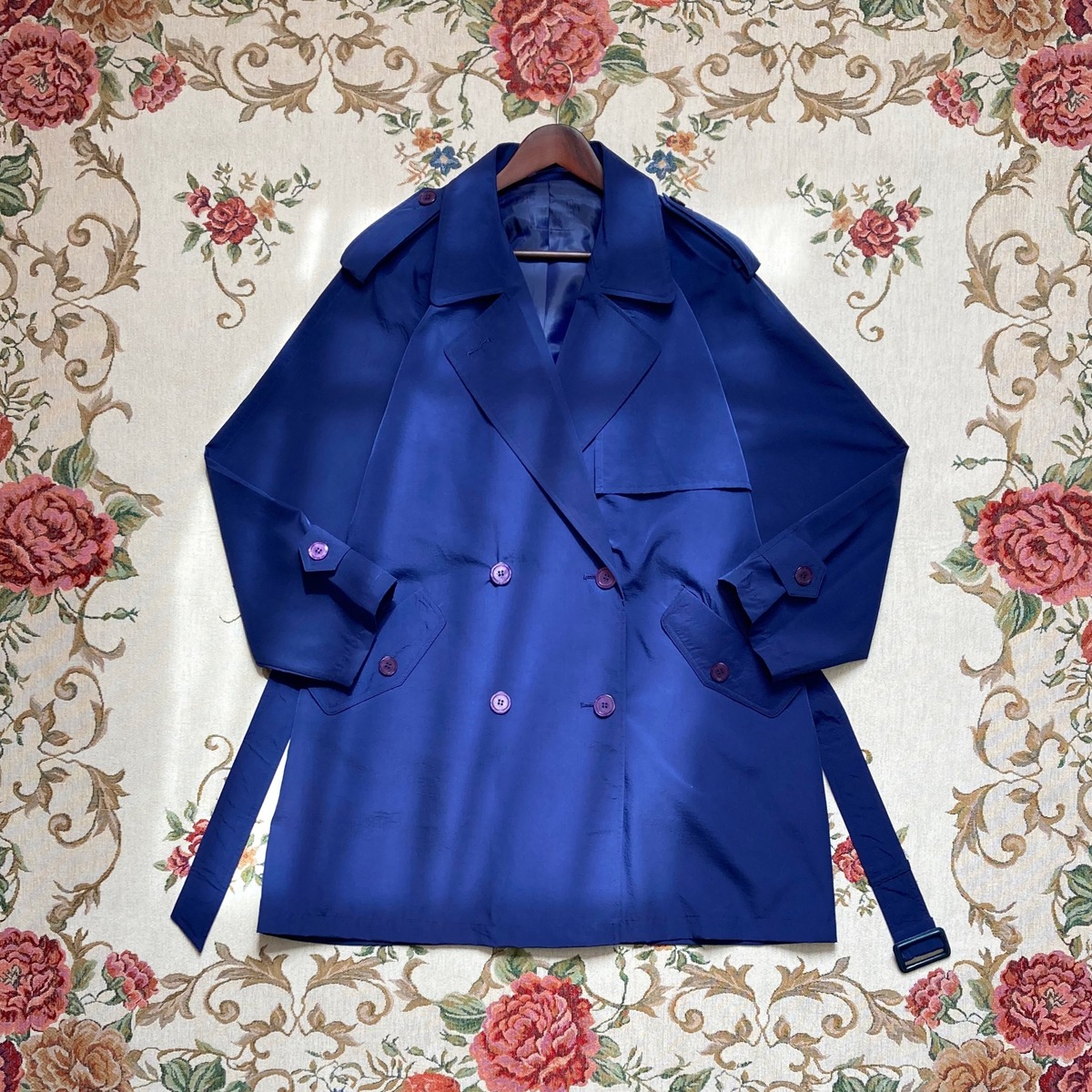 vintage retro nylon trench coat | Snow Garden