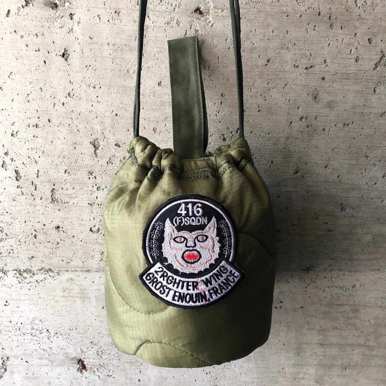 ミリタリーリメイク商品 | ビンテージ雑貨 家と外で