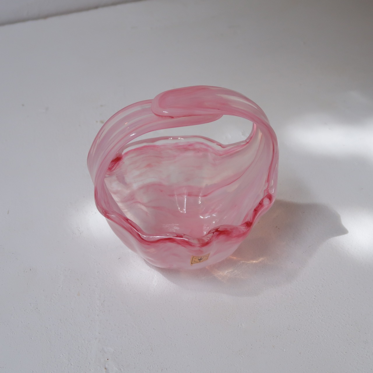 ピンクマーブルのジュエリートレイ