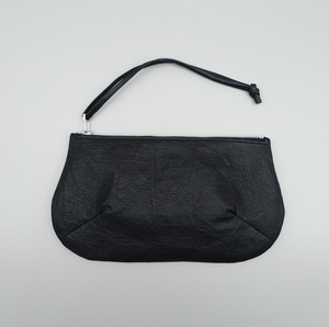 #003. Museum Pouch “Ark”