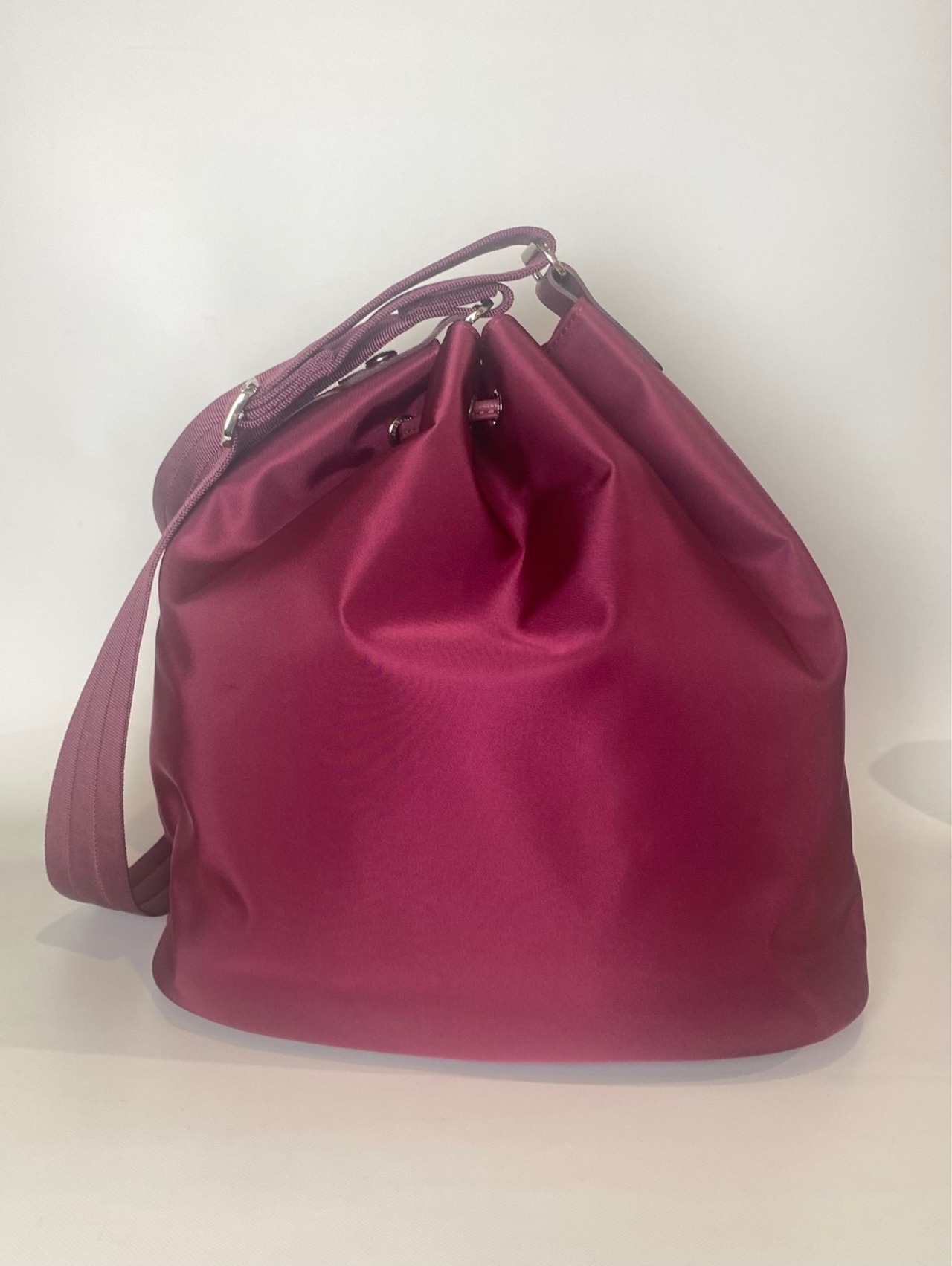 ロンシャン ショルダーバック 〈ル プリアージュ ネオ〉10037578-745