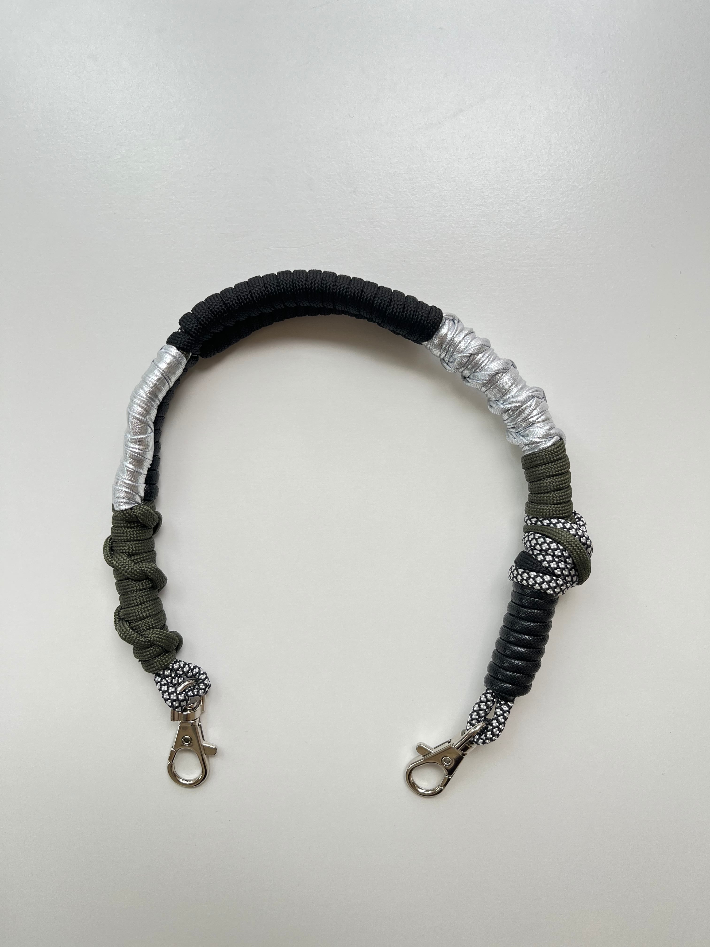 送料無料 チャームブルーイエローウクライナブレスレットレディース