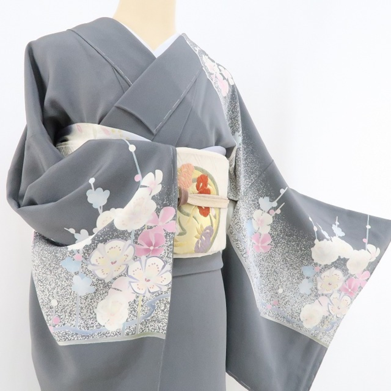 新品 十日町友禅 岡村蒼風 落款“いつの日か帰らん我が心に甦る花の記憶 