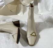 スクエアハイヒールショートブーツ