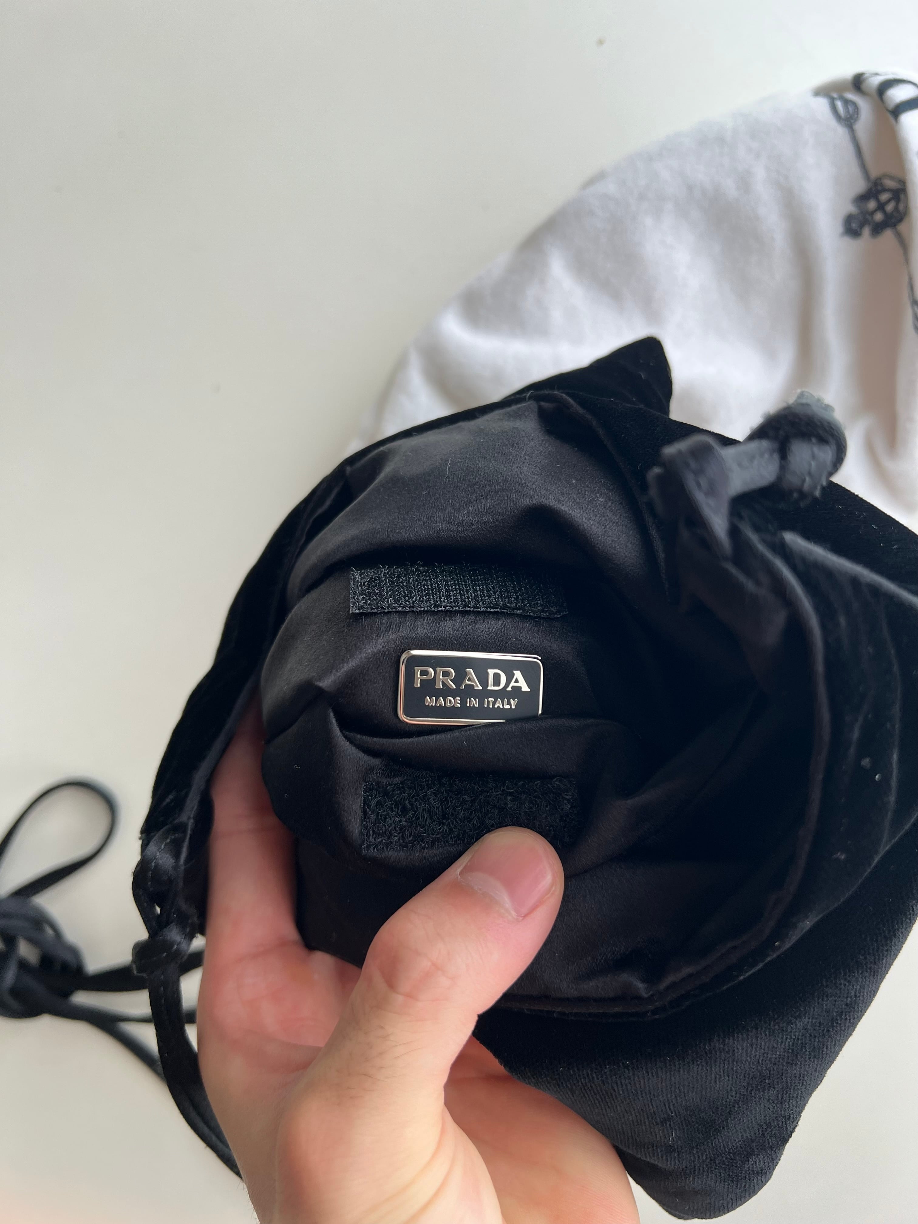 FW1998 PRADA PARTY VELOURS SHOULDER BAG | triptraproll