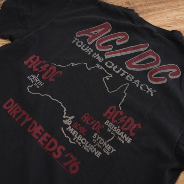 JUNK FOOD ジャンクフード メンズ 丸胴 Tシャツ AC/DC DIRTY JUNK FOOD ジャンクフード メンズ 丸胴 Tシャツ AC/DC DIRTY